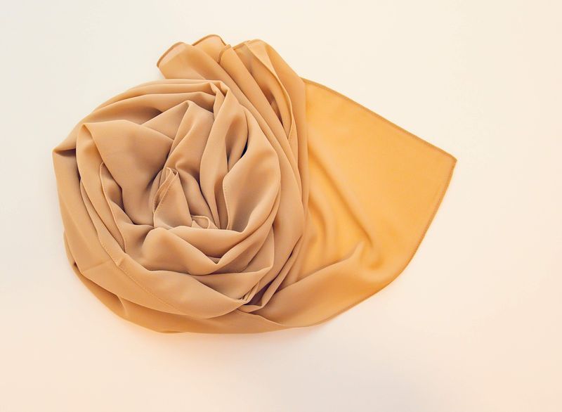 Premium Chiffon Taupe